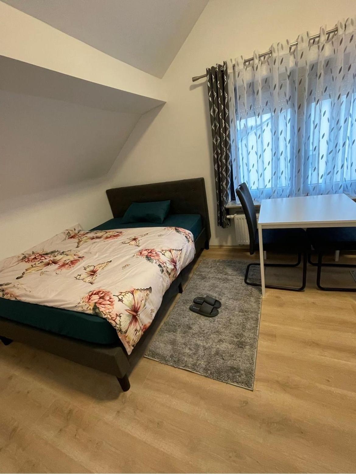 Luis Apartment Ruesselsheim D1 Hassloch  Luaran gambar
