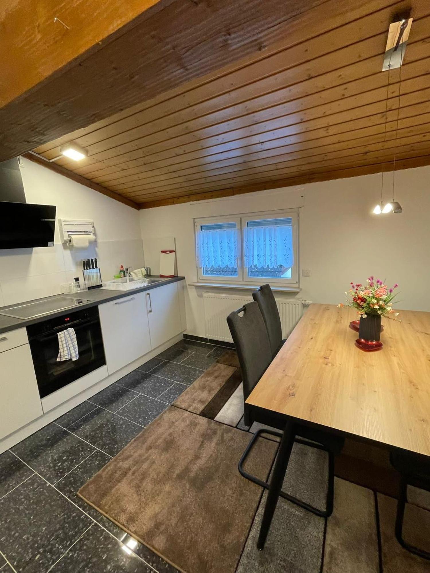 Luis Apartment Ruesselsheim D1 Hassloch  Luaran gambar